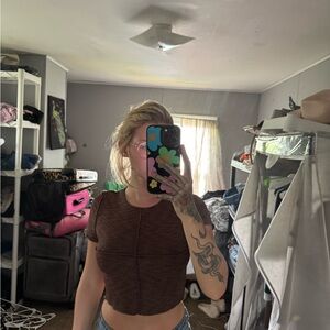 Divided Brown Crop T-Shirt Fitted Style